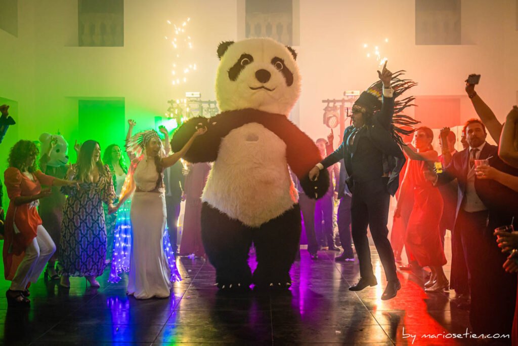 FIESTA hora loca-fotografo bodas santander cantabria-casona fraguas 